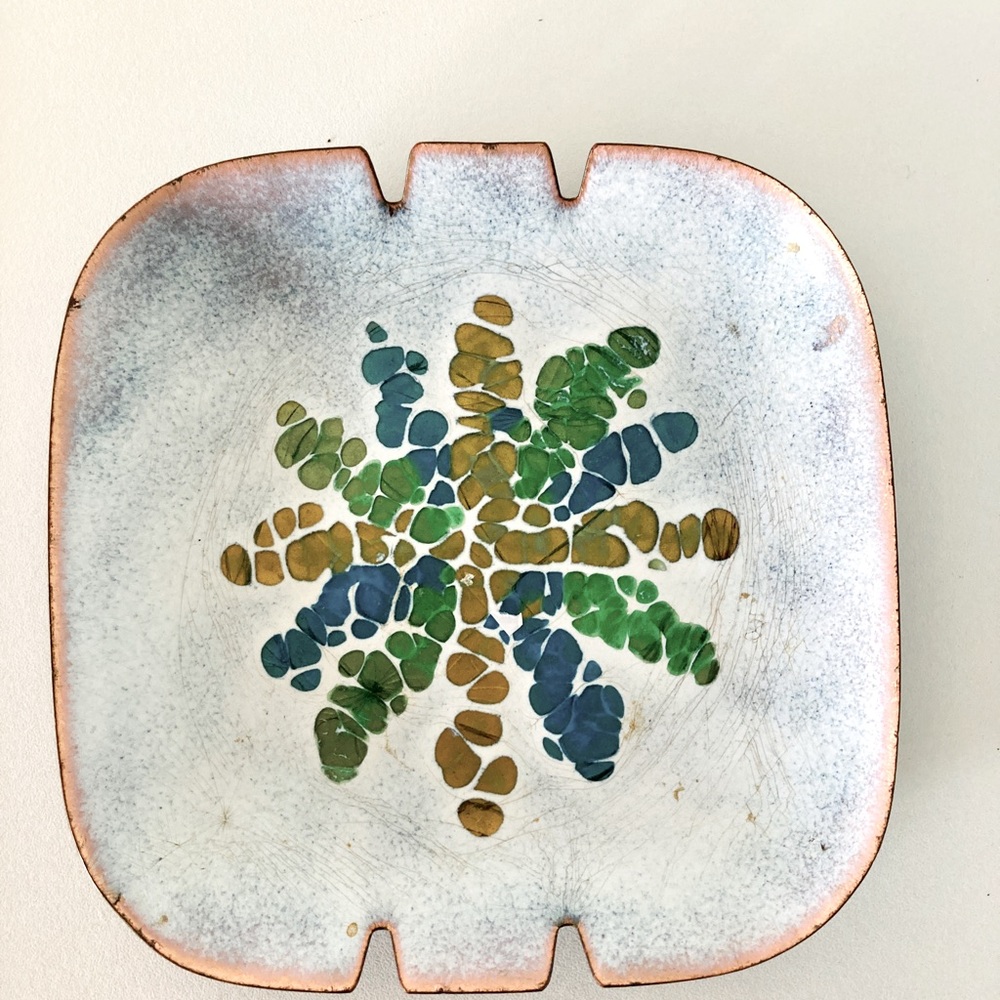 Vintage enamel ashtray